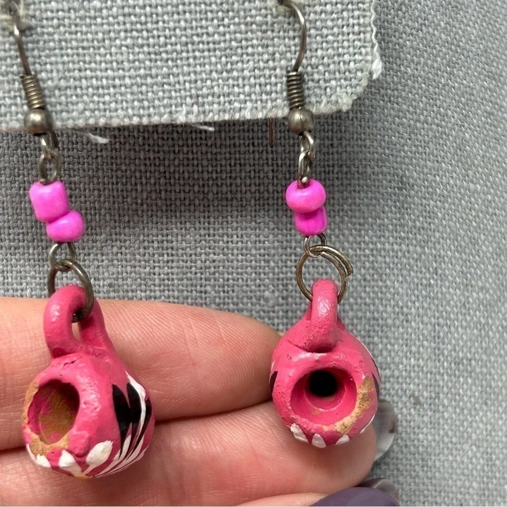 Small Hand-painted Pink White Daisy Floral Mug Dangle Earrings Silver Tone Hook